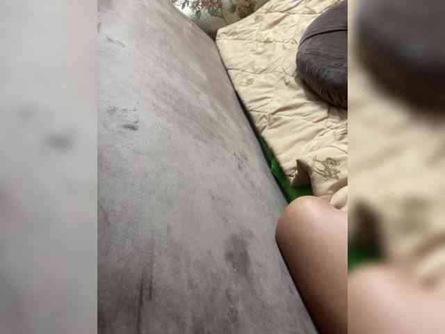 nude amateur webcam ULittleMouse