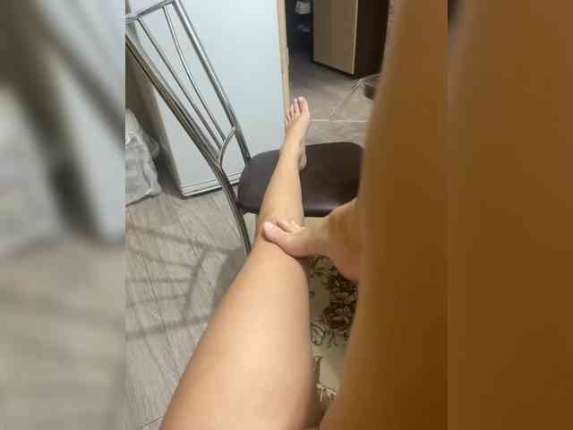 live voyeur cam ULittleMouse