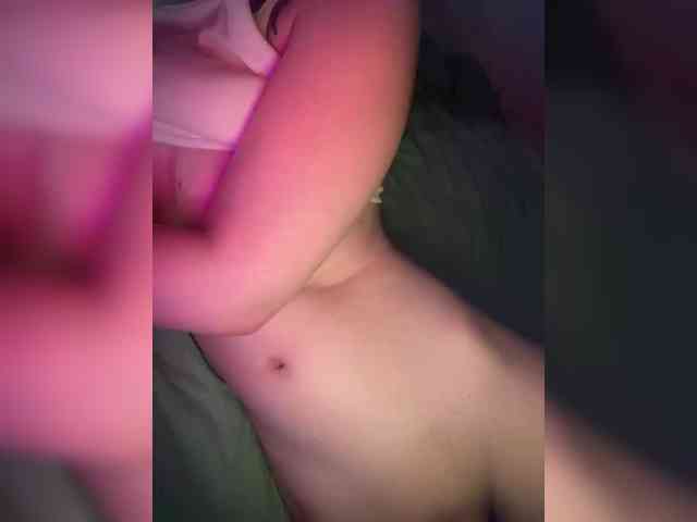 Alisonhasbeen1 webcam