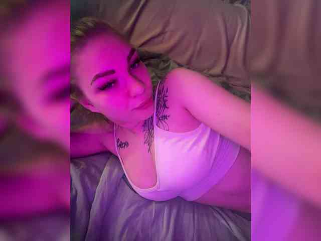 Alisonhasbeen1 webcam