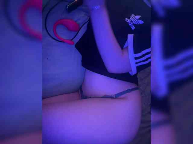Alisonhasbeen1 webcam