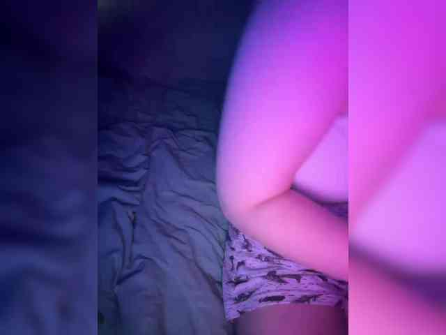 Alisonhasbeen1 webcam