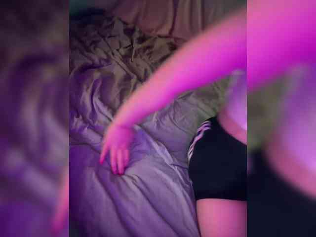 Alisonhasbeen1 webcam