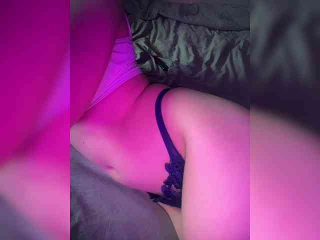 Alisonhasbeen1 webcam