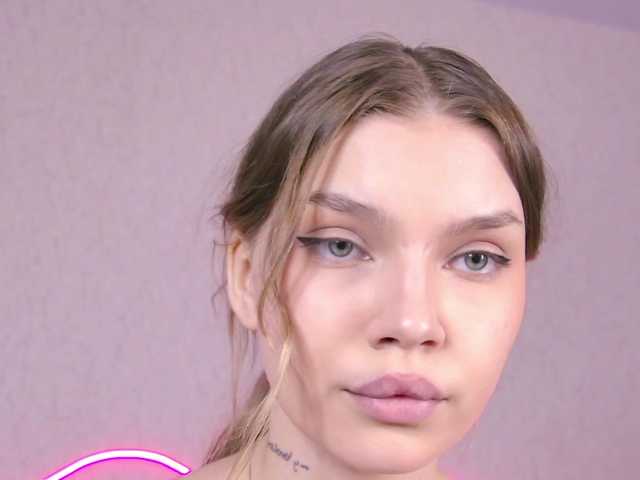 Monasteela's BongaCams profile