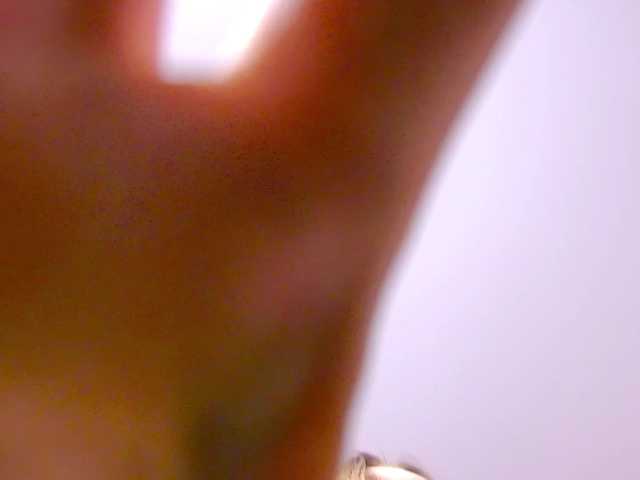 Monasteela from BongaCams