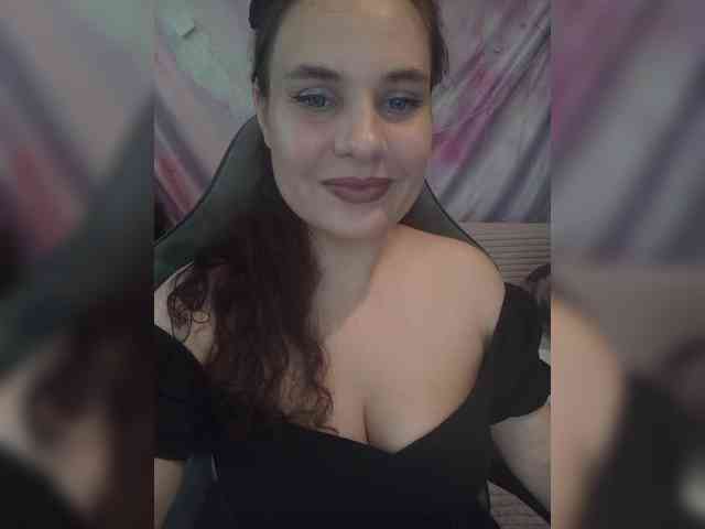 PrettyWitch webcam