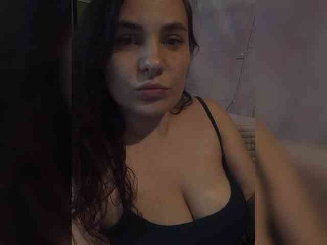 PrettyWitch webcam
