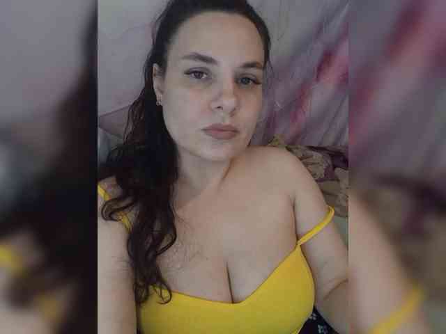 PrettyWitch webcam