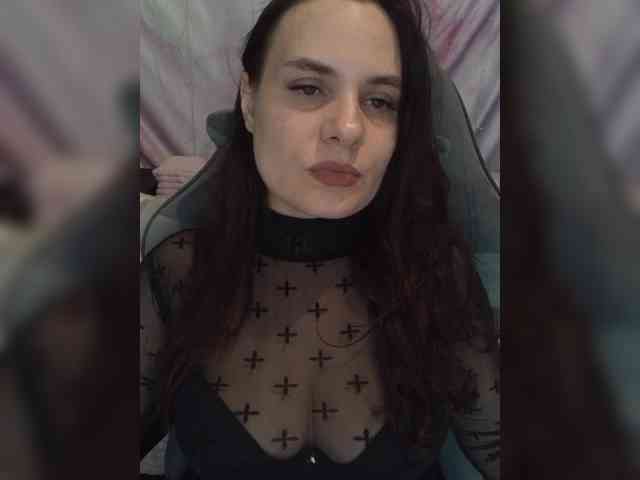 PrettyWitch webcam