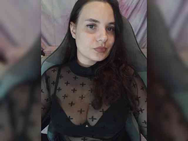 PrettyWitch webcam