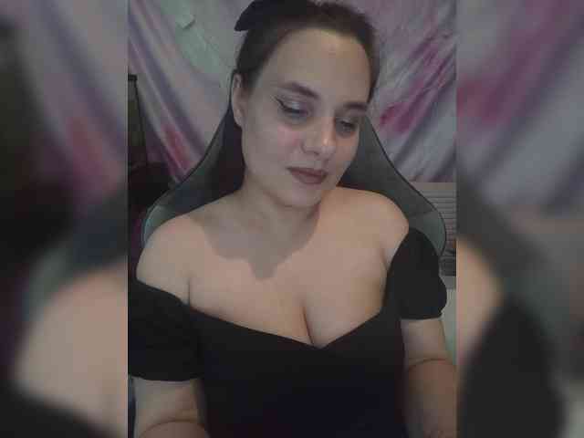 PrettyWitch webcam