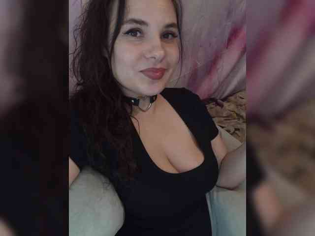 PrettyWitch webcam
