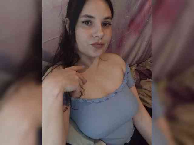 PrettyWitch webcam