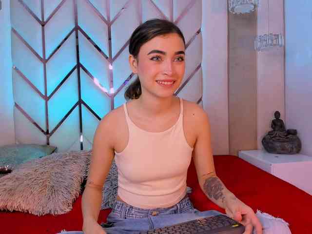 Cherry-Vibe webcam