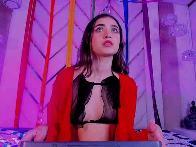 Cherry-Vibe webcam