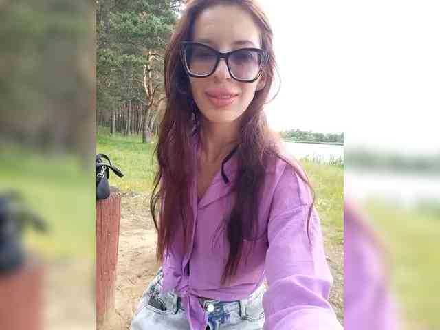 Lelly111 webcam