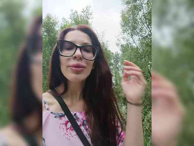 Lelly111 webcam