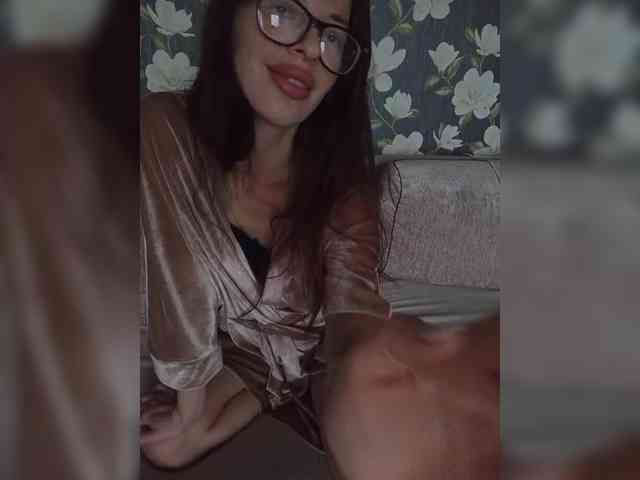 Lelly111 webcam
