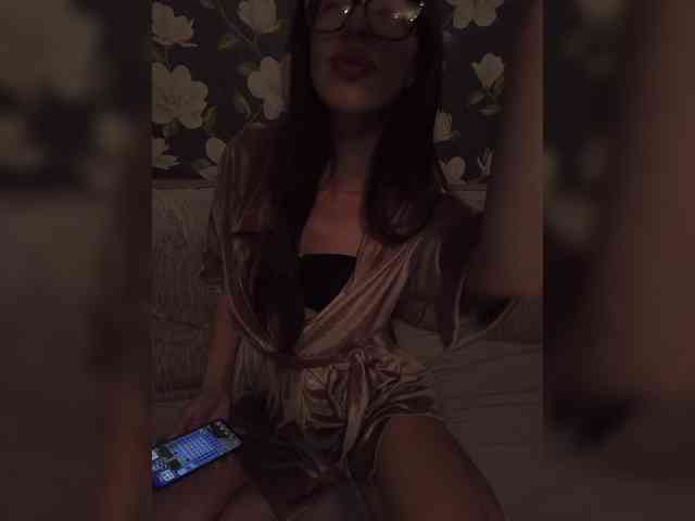 Lelly111 webcam
