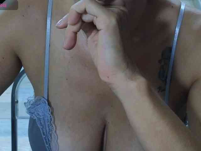 caro-hot webcam