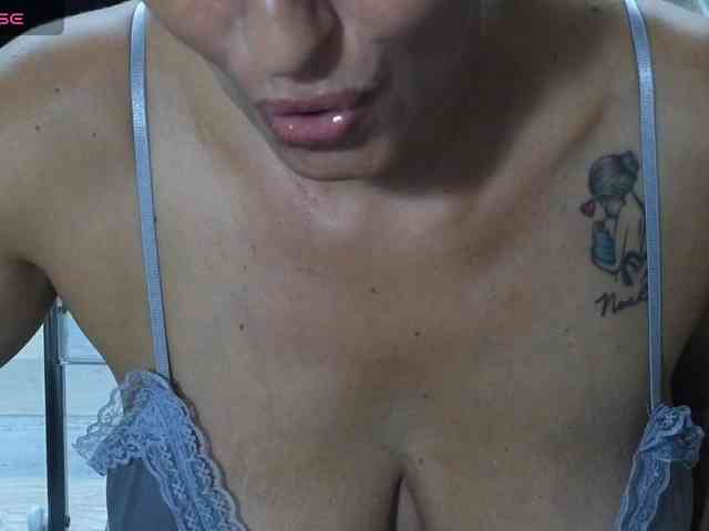 caro-hot webcam
