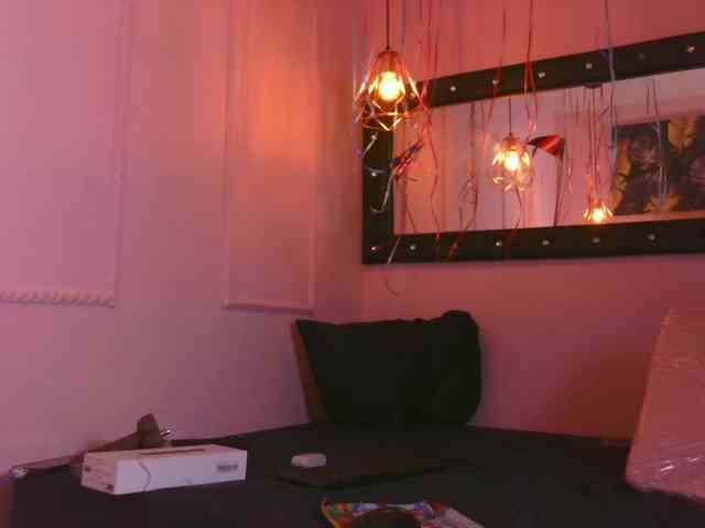 noahymia05 webcam
