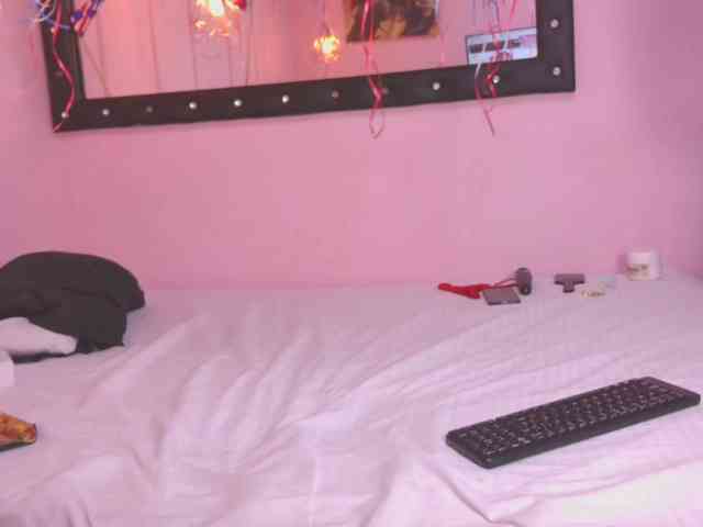 noahymia05 webcam