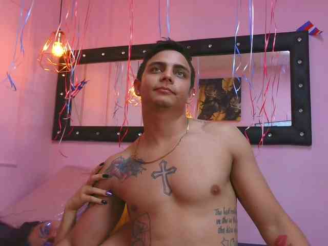 noahymia05 webcam