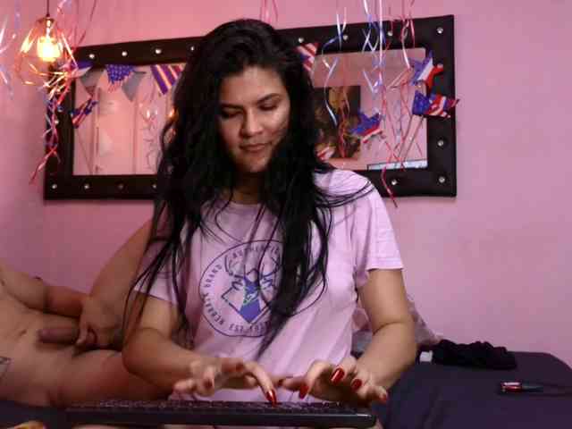 noahymia05 webcam