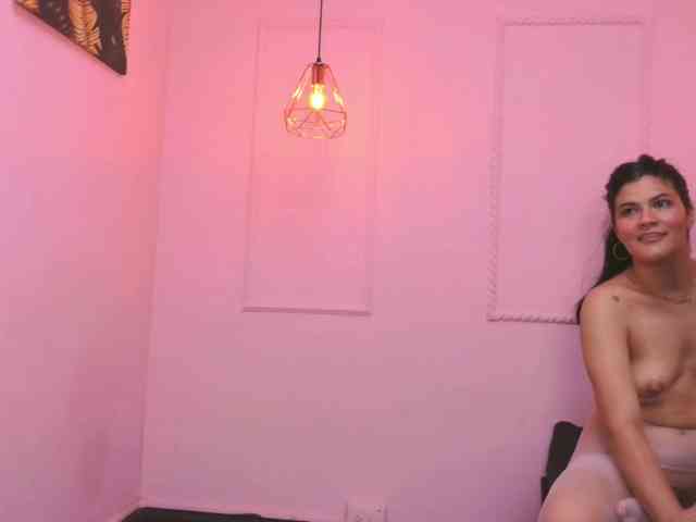 noahymia05 webcam