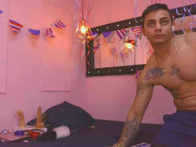 noahymia05 webcam