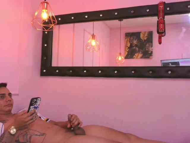 noahymia05 webcam