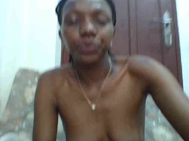 Sexyshazy webcam