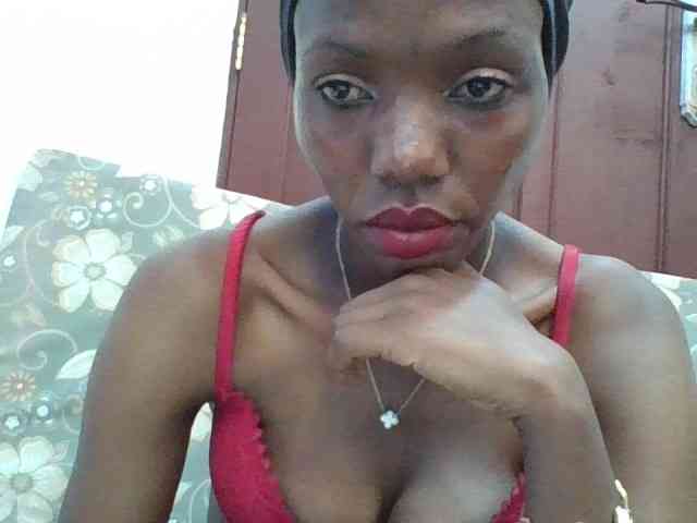 Sexyshazy webcam