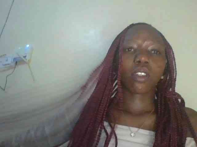 Sexyshazy webcam