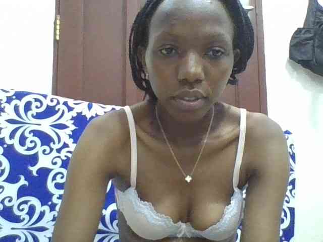 Sexyshazy webcam