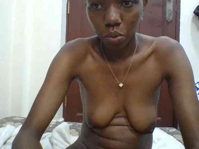 Sexyshazy webcam