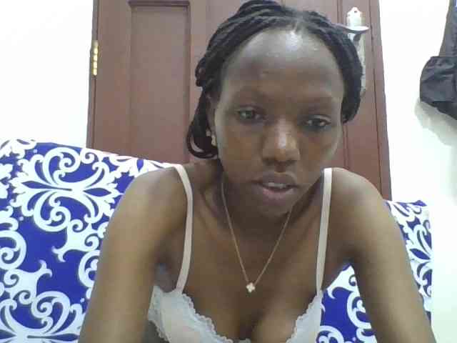 Sexyshazy webcam