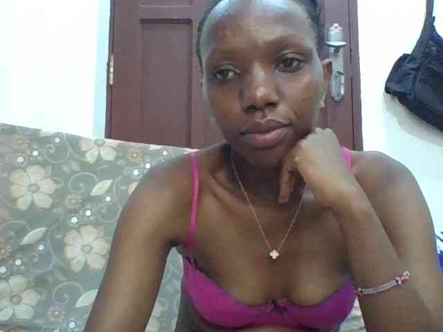 Sexyshazy webcam
