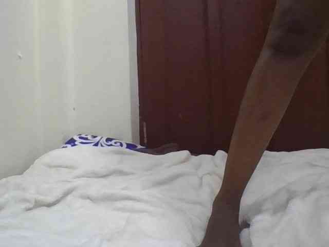 Sexyshazy webcam