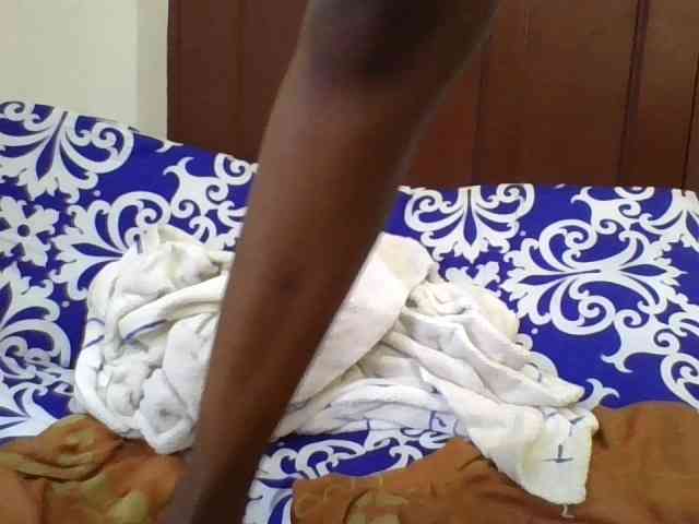 Sexyshazy webcam