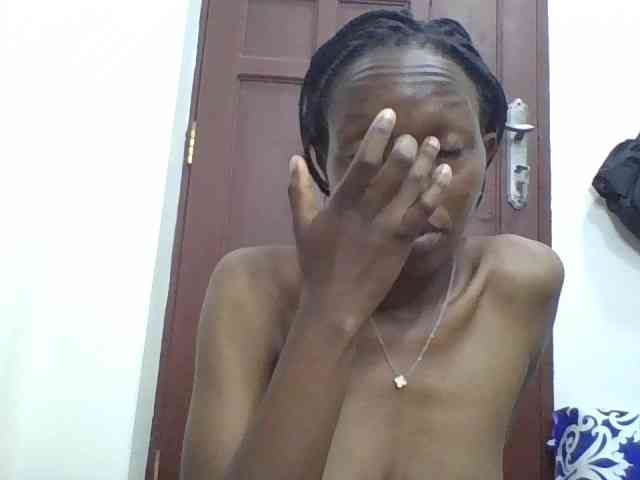 Sexyshazy webcam