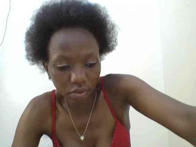 Sexyshazy webcam