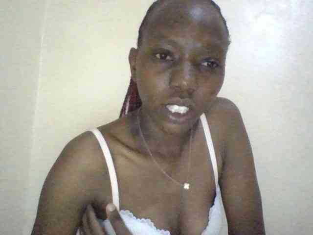 Sexyshazy webcam