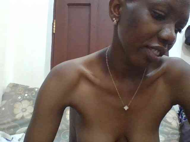 Sexyshazy webcam