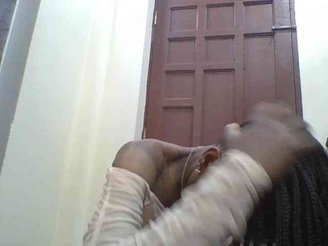 Sexyshazy webcam