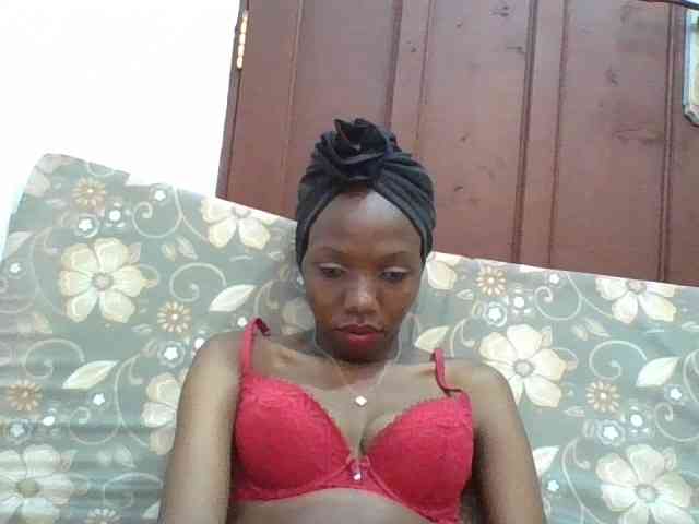 Sexyshazy webcam