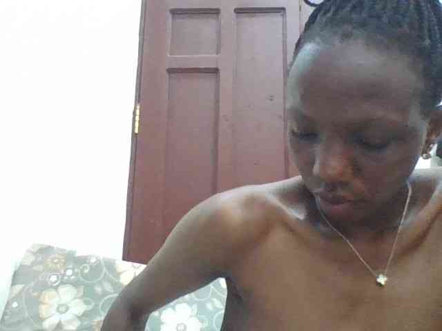 Sexyshazy webcam
