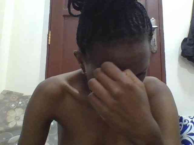 Sexyshazy webcam